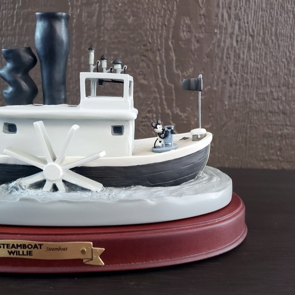 Disney WDCC Enchanted Places 1998 Steamboat Willie Mickey Mouse Figurine Set - Picture 2 of 8